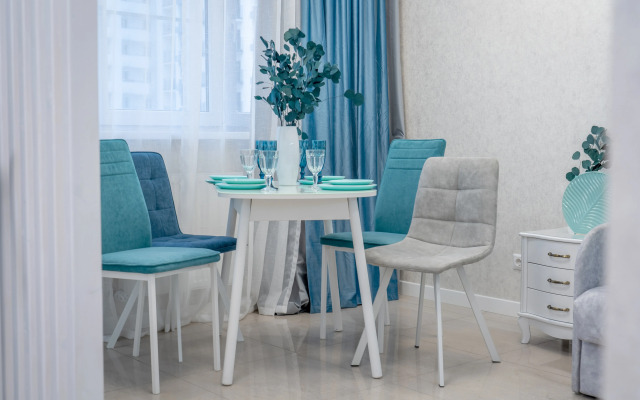 Studiya Delyuks s balkonom Apartments