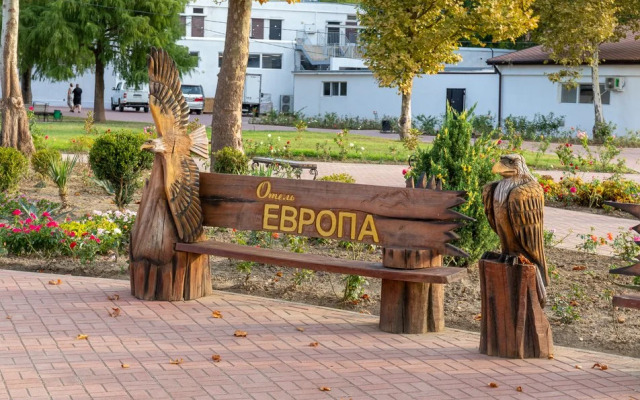 Yevropa Hotel