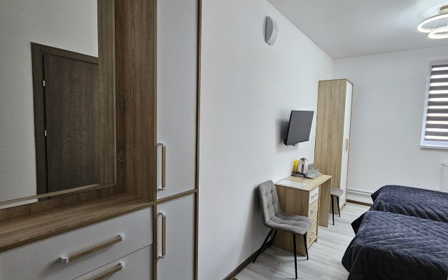 Gostinitsa Avrora Hotel