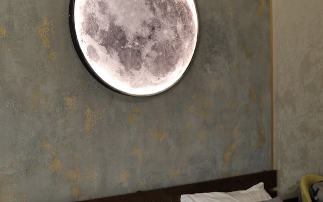 Moon Laith Apartments