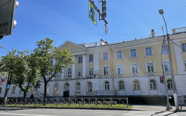 Na Sankt-Peterburgskom Prospekte, 14 Flat