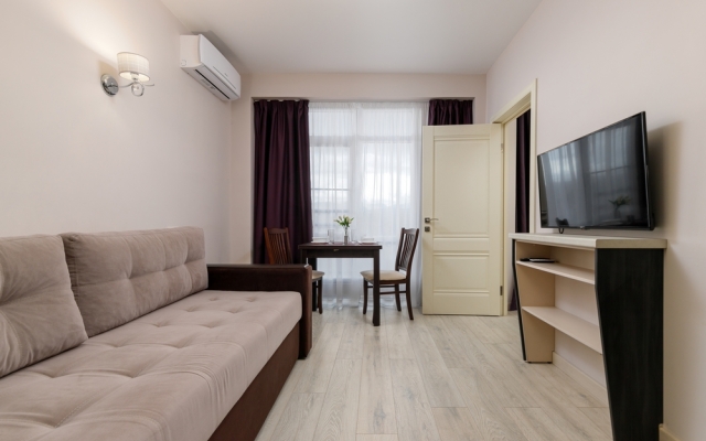 GeoApart Cvetochnaya 30 Apartments 5