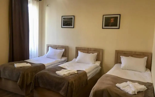 Hotel Margaryan