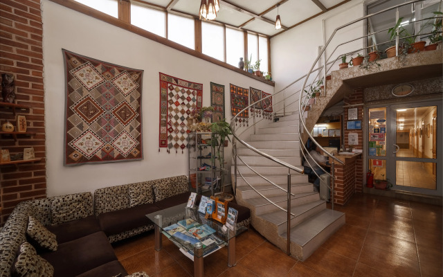 Alpinist Hotel