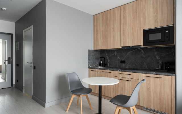 Na Staronevskom Prospekte Apartments