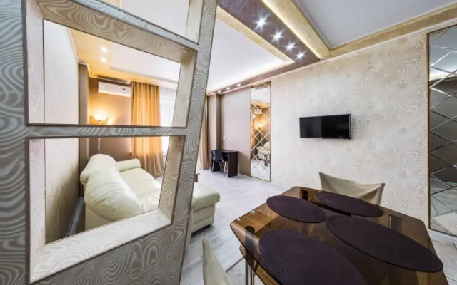Apartments Lyuks S Balkonom I Vidom Na Gorod Innhome Spa De Lux - Apartment in تشيليابنسك - Photo 3