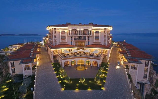 Birun Ada Hotel