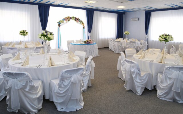 Nikol Hotel