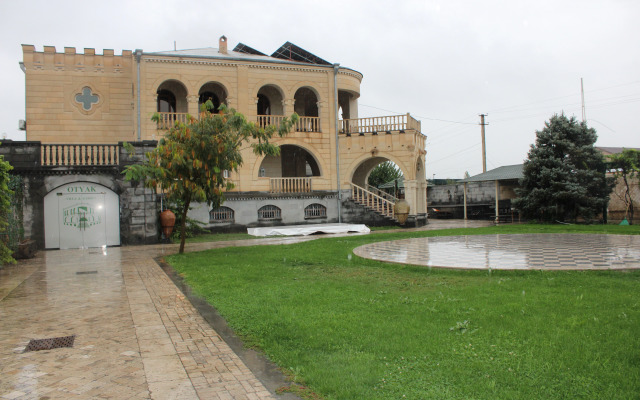 Otyak Hotel