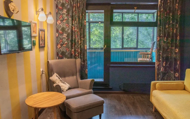 Masterskaya Khudozhnika Flat