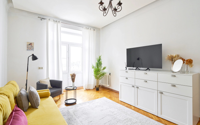 Апартаменты в Доме Писателей Напротив Третьяковской Галереи