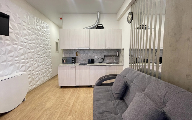 Studiya s Sobstvennoy Terrasoy v Zhk Karavella Portugalii Flat
