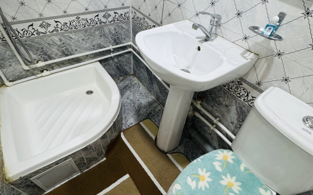 Uncle Kolya Hotel