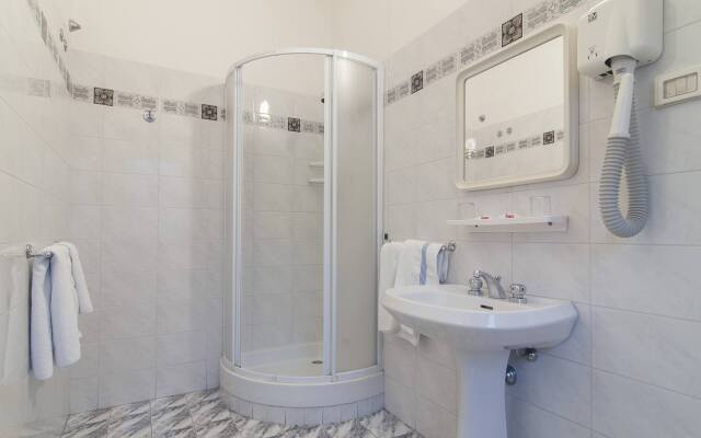 Villa Letizia-Casa per ferie Guest house
