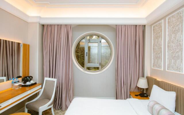 Theatrum Hotel Baku