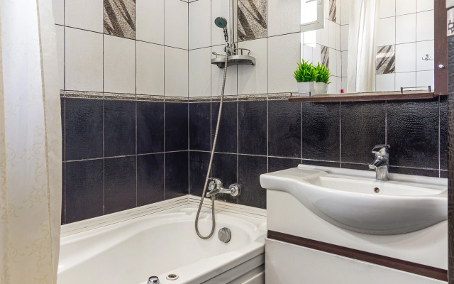Na Chkalova 15 Flat