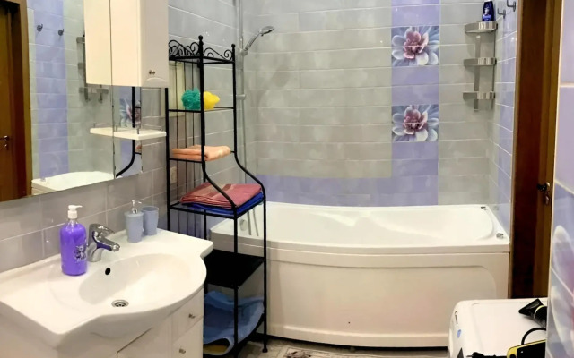 Апартаменты на улице Меридианная 1