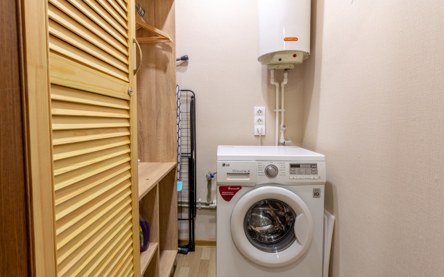 Квартира 2х комнатная Business Apart Lux на Маяковского