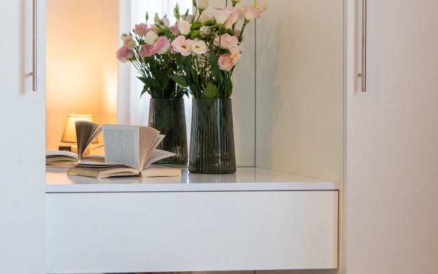 KeyGo #0103, 1 Bedroom, City Center Apartments
