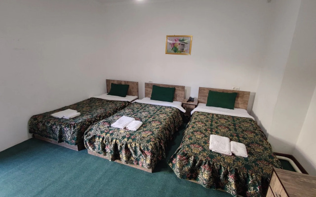 Green House Hotel