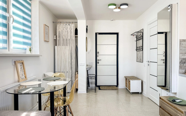 Monako 24 Zhk Kolorit 156 Apartment