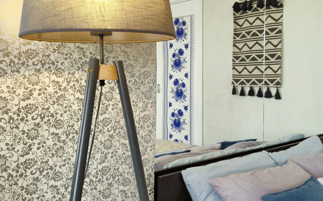 Dizaynerskaya Kvartira Gzhel  V Russkom Stile Flat