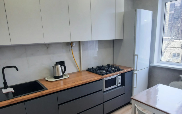 Dvuhkomnatnaya na Aleksandrova 18 flat