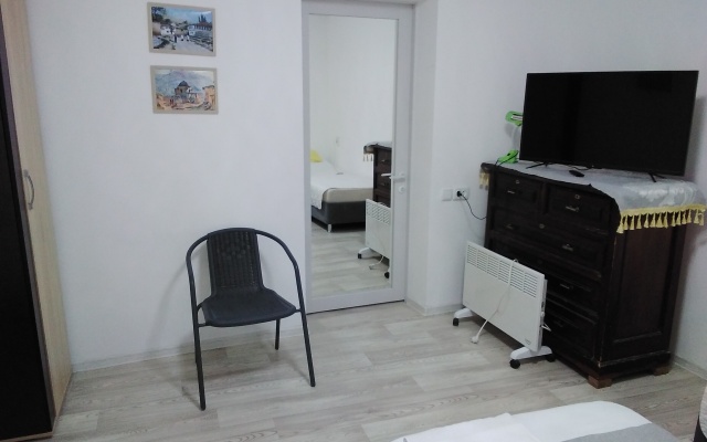 Na Krasnoflotskoy Guest House