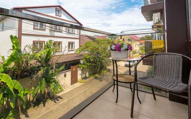 V Siriuse Uyutnaya I Komfortnaya Flat