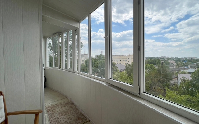 V Novom Elitnom Dome V Tsentre Goroda Flat