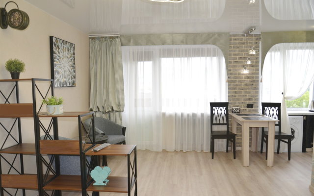Bagira Na Prospekte 50 Let Oktyabrya 15/6 Apartments