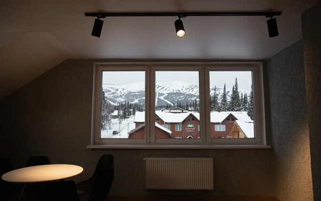 Taezhnyij Prival Guest House