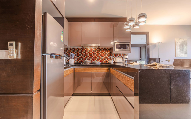 Апартаменты Majestic 2BR Residence with garden view in Regent