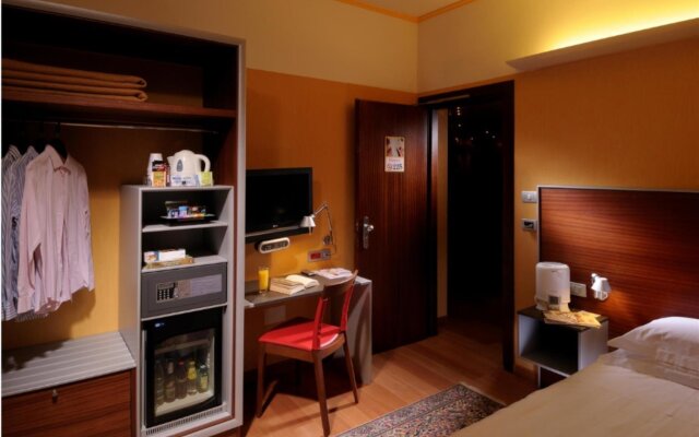 Best Western Plus City Hotel