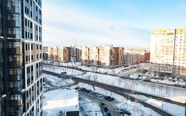 Апартаменты KazanHome Новая квартира с гостиной, спальней и отдельной кухней