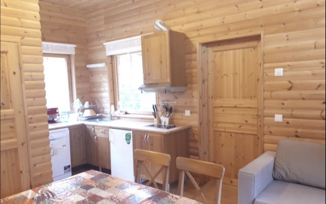 Kottedzh s Tremya Spalnyami Private House
