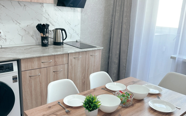 Svetlaya Prostornaya I Uyutnaya V Tsentre Goroda Flat