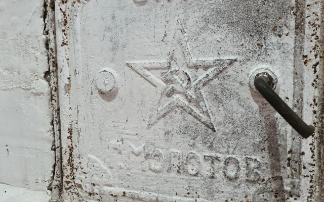 V Starinnom Osobnyake  voskresenskaya - Pamyatnik Provintsialnogo Klassitsizma Flat