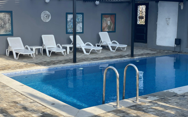 NovART Gallery&Sea Hotel