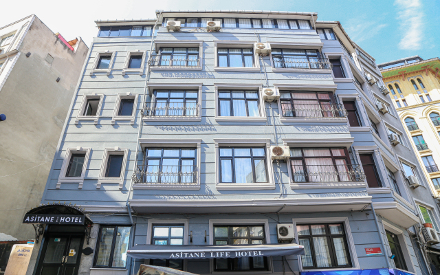 Asitane Life Hotel