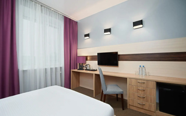 Aura City Hotel