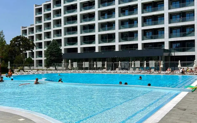 Studio Flow Apartments