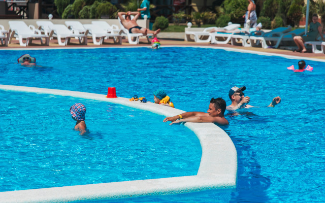 Курортный отель Venera Resort