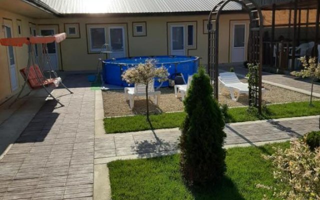 Zeleny Ostrov Guest House