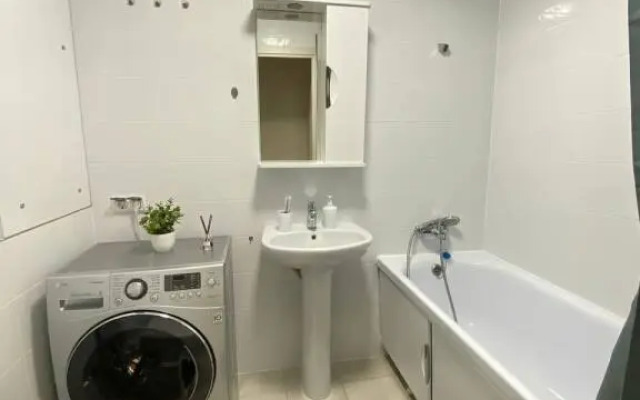 Апартаменты Sunny Days Apartment Люблино Парк 3