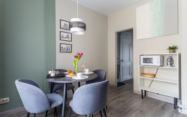 Квартира меж двух островов