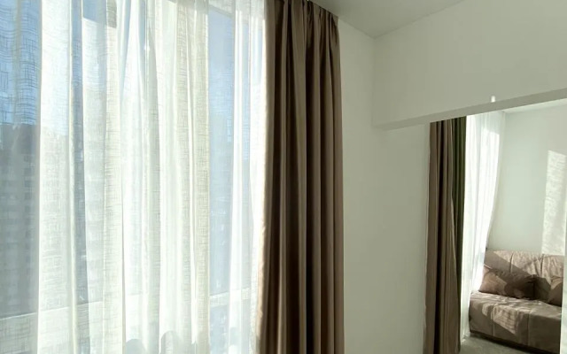 Апартаменты с кроватью 180 см, ванной и панорамными окнами, с 15 по 17 этаж