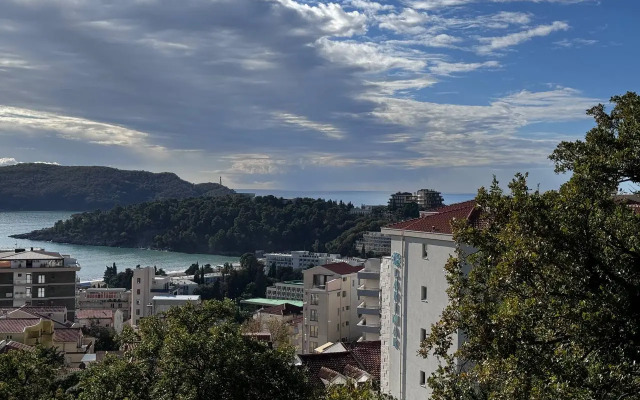 Tre Group Apartments