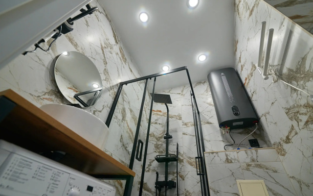 Ryadom S Zhd Vokzalom Horomy Apartments