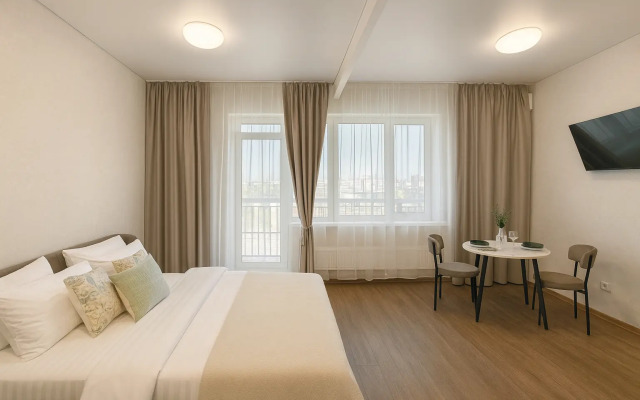 Na Glavnoy Naberezhnoy Goroda Flat